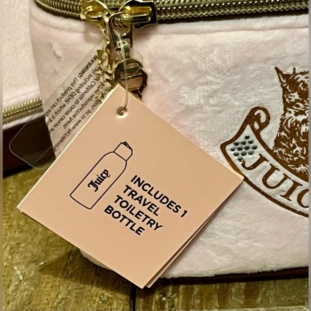 Juicy Couture Pink & Brown Matching Travel Bag Set of 2. - Picture 7 of 16